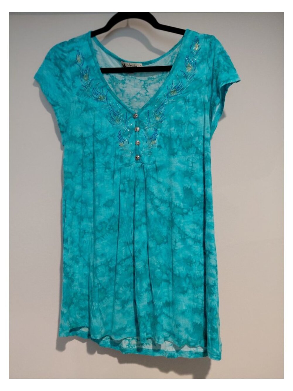 Unity World Wear Women’s Large Turquoise TieDye Rhinestone Embellished Tunic Top
